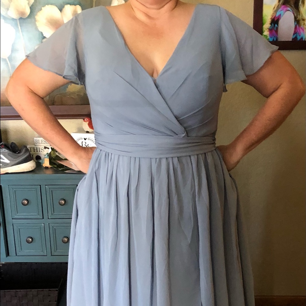 Dusty blue formal dress 16W never worn except in this picture.